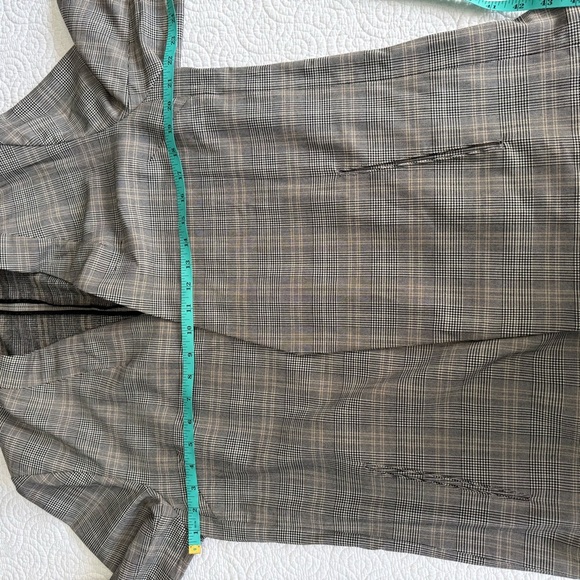 Babaton Gray Plaid Blazer size 14 - Picture 10 of 15